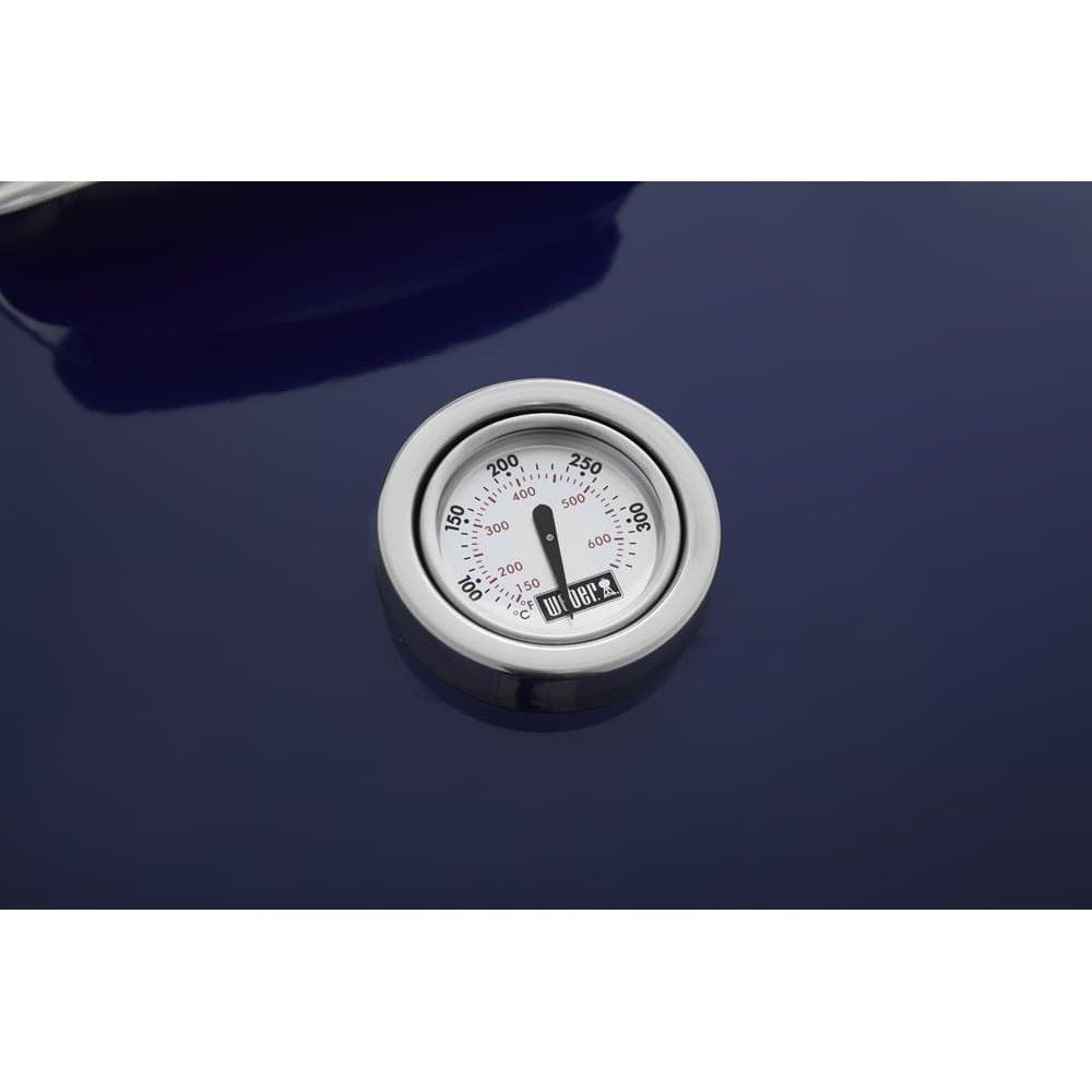 Встроенный термометр в гриль Weber Master-Touch GBS С-5750