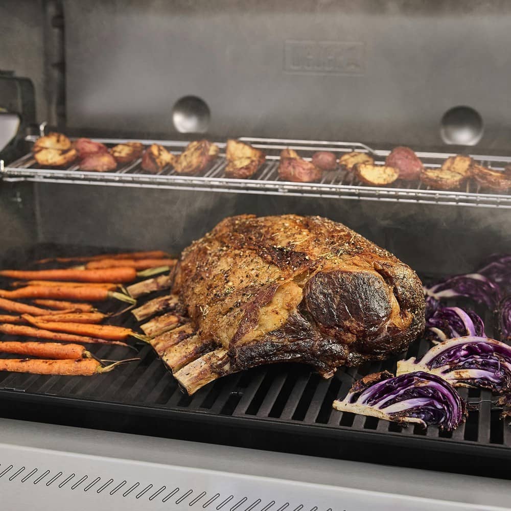 Приготовление на гриле Weber Genesis SP-335 Приготовление на гриле Weber Genesis SP-335