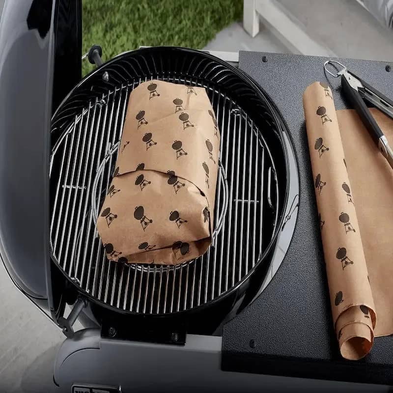 Бумага Weber для копчения и приготовления BBQ Бумага Weber для копчения и приготовления BBQ