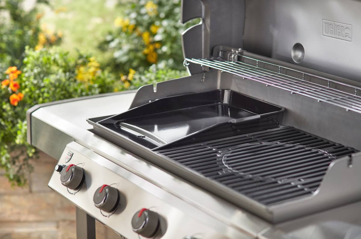 Плоская чугунная планча Weber Deluxe для Genesis II 400 / 600 Плоская чугунная планча Weber Deluxe для Genesis II 400 / 600