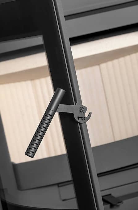 Печь-камин Romotop Navia H 30 сталь, с футеровкой из шамота Печь-камин Romotop Navia H 30 сталь, с футеровкой из шамота