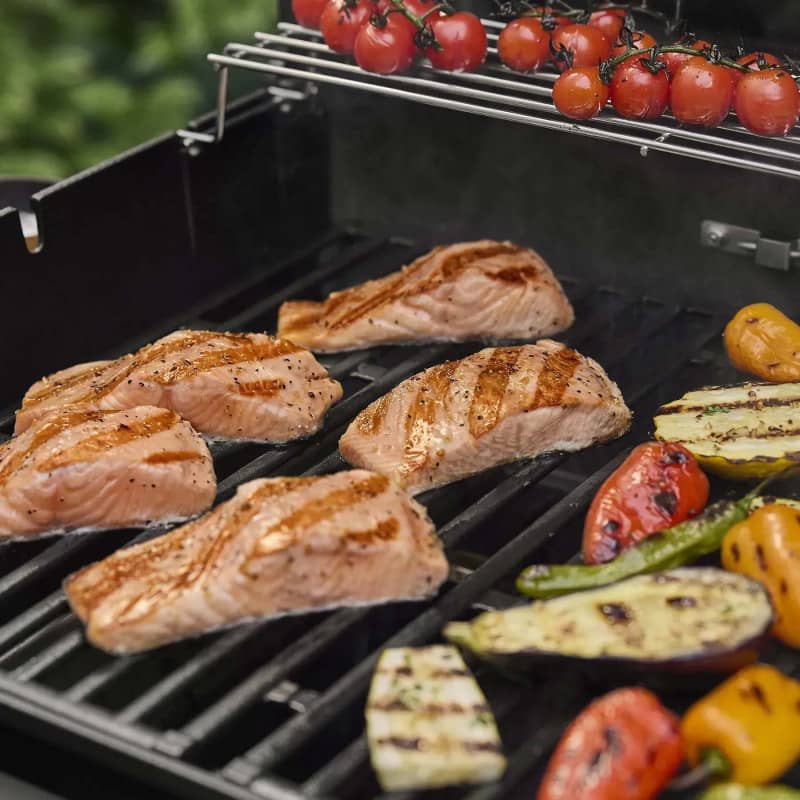 Приготовление на гриле Weber Spirit E-435 Приготовление на гриле Weber Spirit E-435
